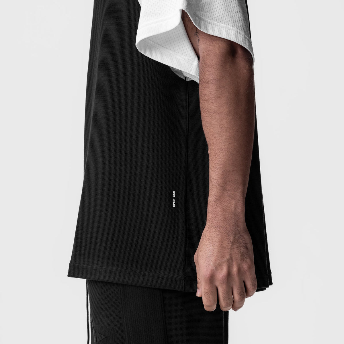 0946. Waffle Knit Oversized Tee - Black/White | ASRV
