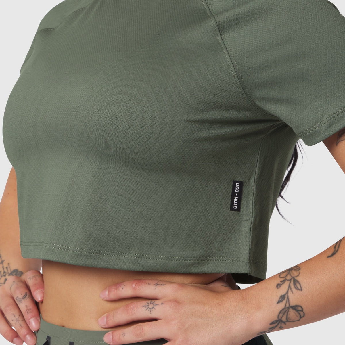 W018. AeroSilver® Cropped Tee - Sage | ASRV