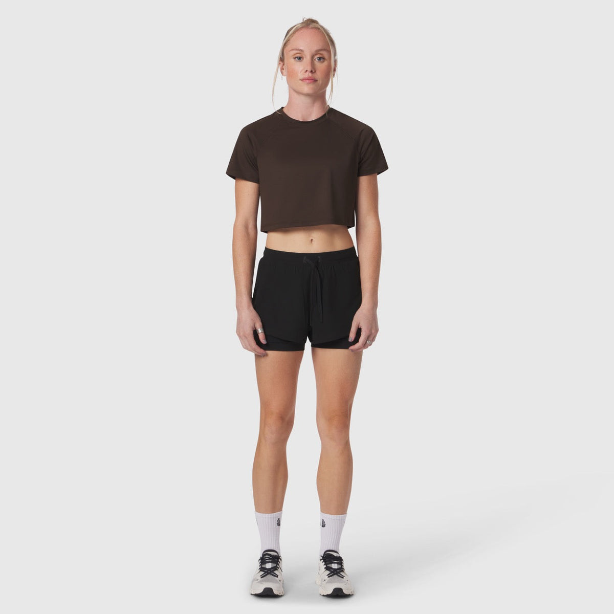 W018. AeroSilver® Cropped Tee - Dark Earth | ASRV