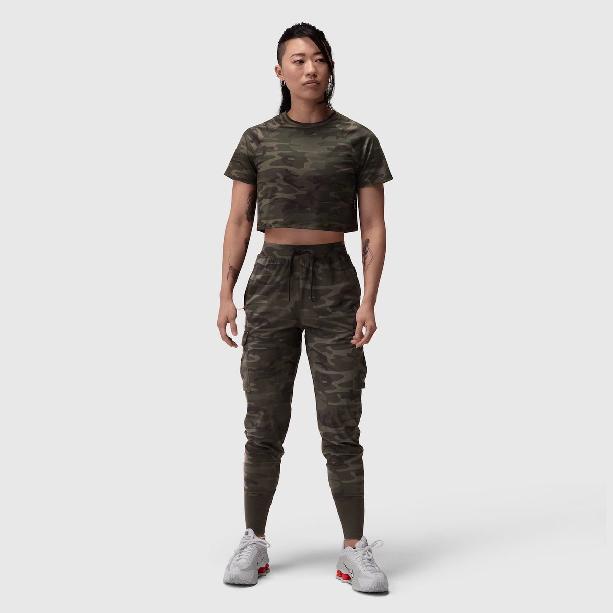 W018. AeroSilver® Cropped Tee - Dark Camo | ASRV