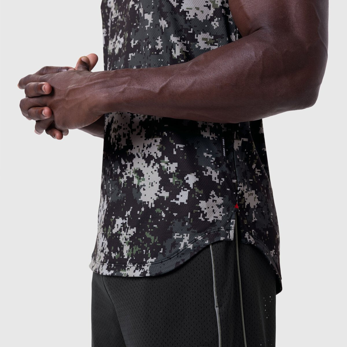 0660. AeroSilver® Established Tee - Pixel Camo "Blade" | ASRV