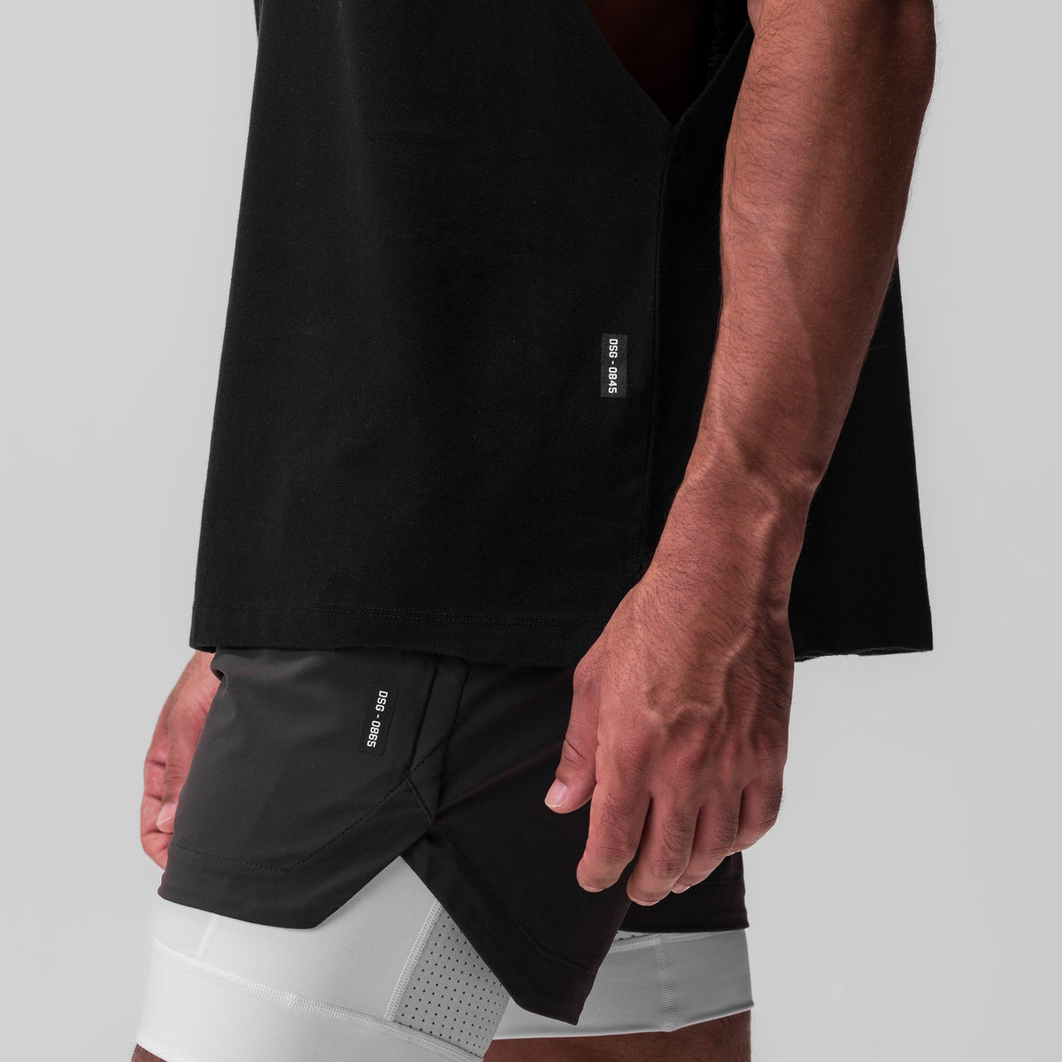 0845. Tech Essential™ Rocker Cutoff - Black | ASRV