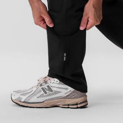 0840. Tech Essential™ Straight Leg Sweats - Black | ASRV
