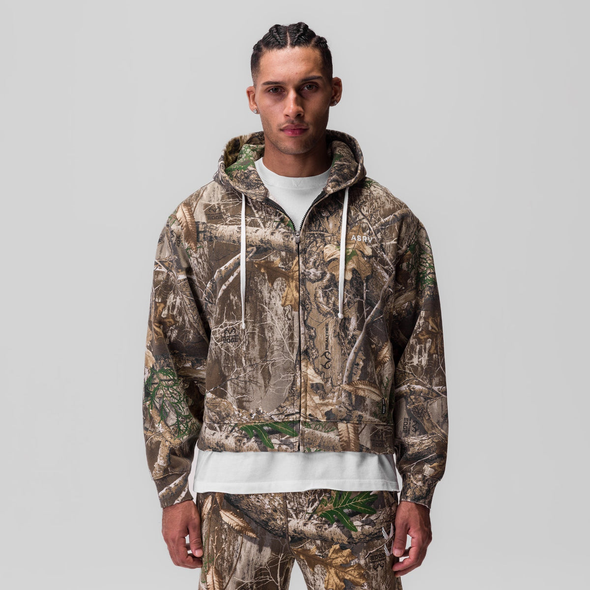 0843. Tech Essential™ Distressed Full Zip Hoodie - Realtree® Camo | ASRV