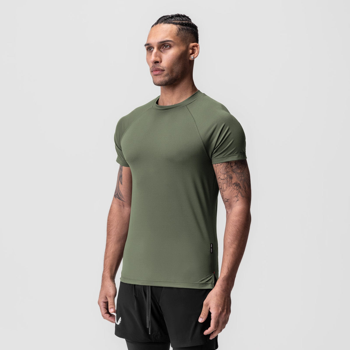 0918. AeroSilver® Fitted Tee - Olive | ASRV
