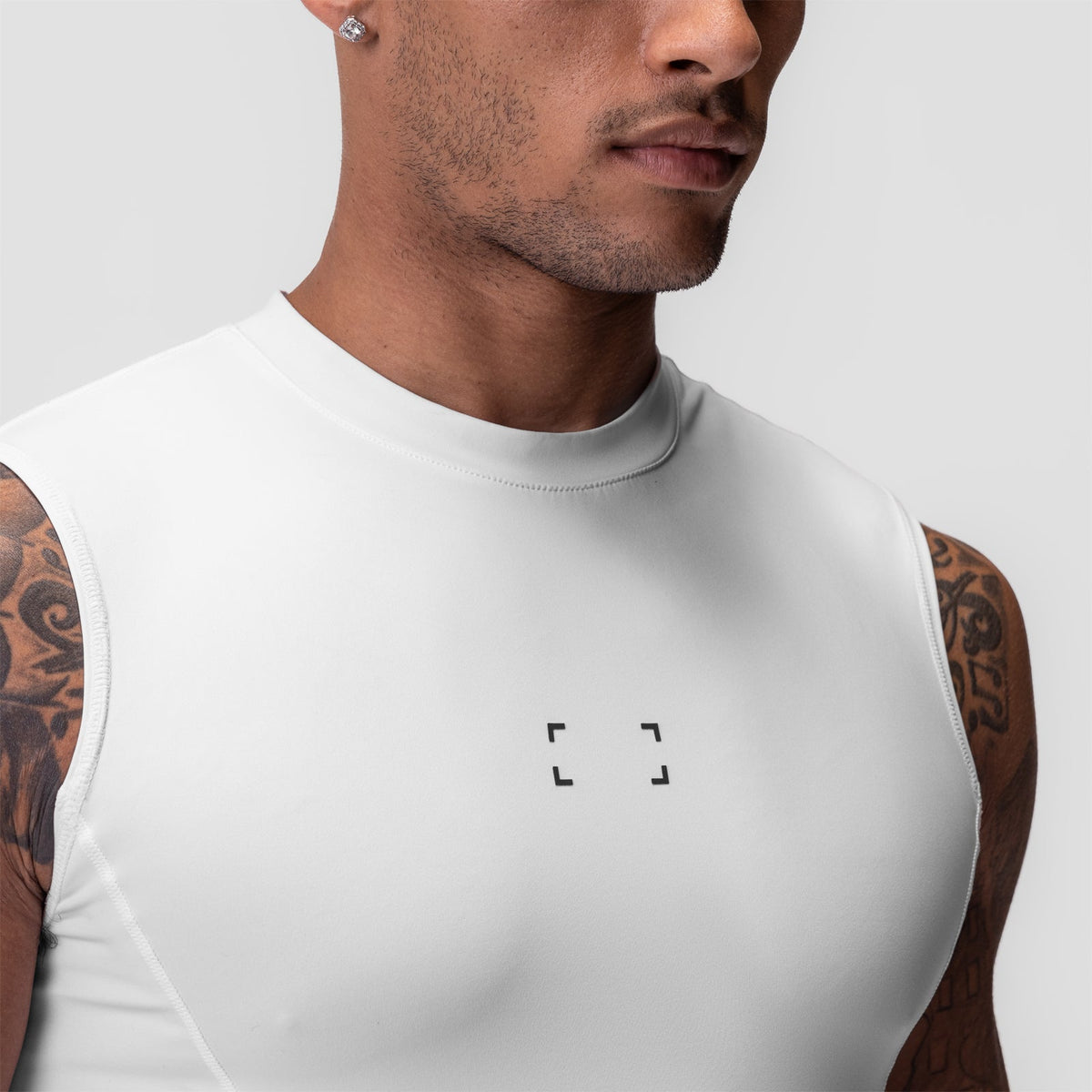 0909. WarpFlexx® Compression Cutoff - White "Space Bracket" | ASRV