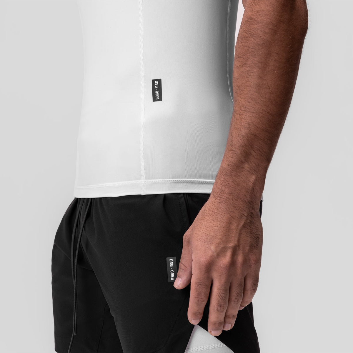 0909. WarpFlexx® Compression Cutoff - White "Space Bracket" | ASRV