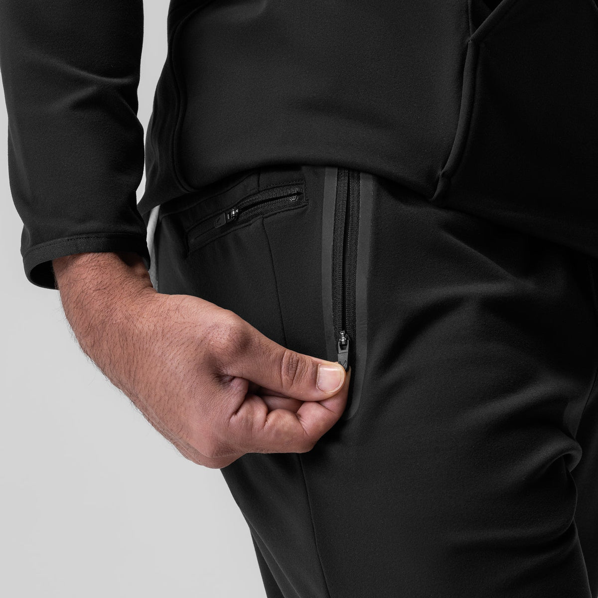 0955. Performance Fleece Jogger - Black | ASRV