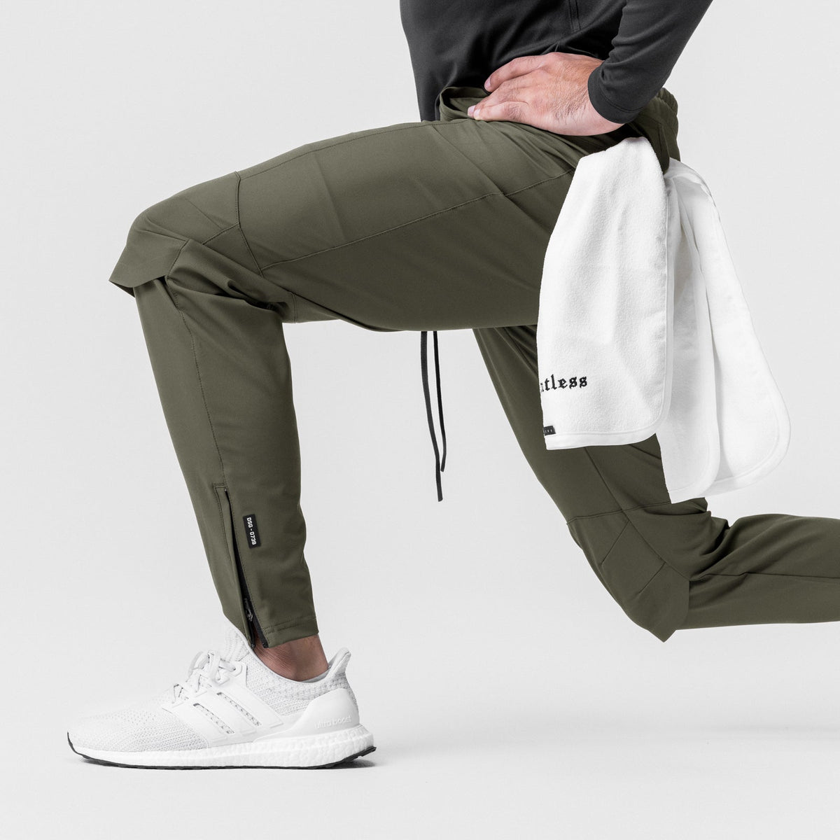 0739. All Condition Moto Jogger - Olive | ASRV
