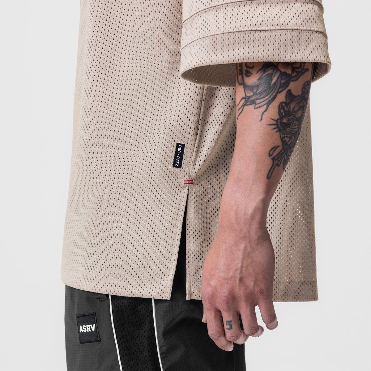 0772. SilverPlus™ Mesh Oversized Jersey - Beige | ASRV