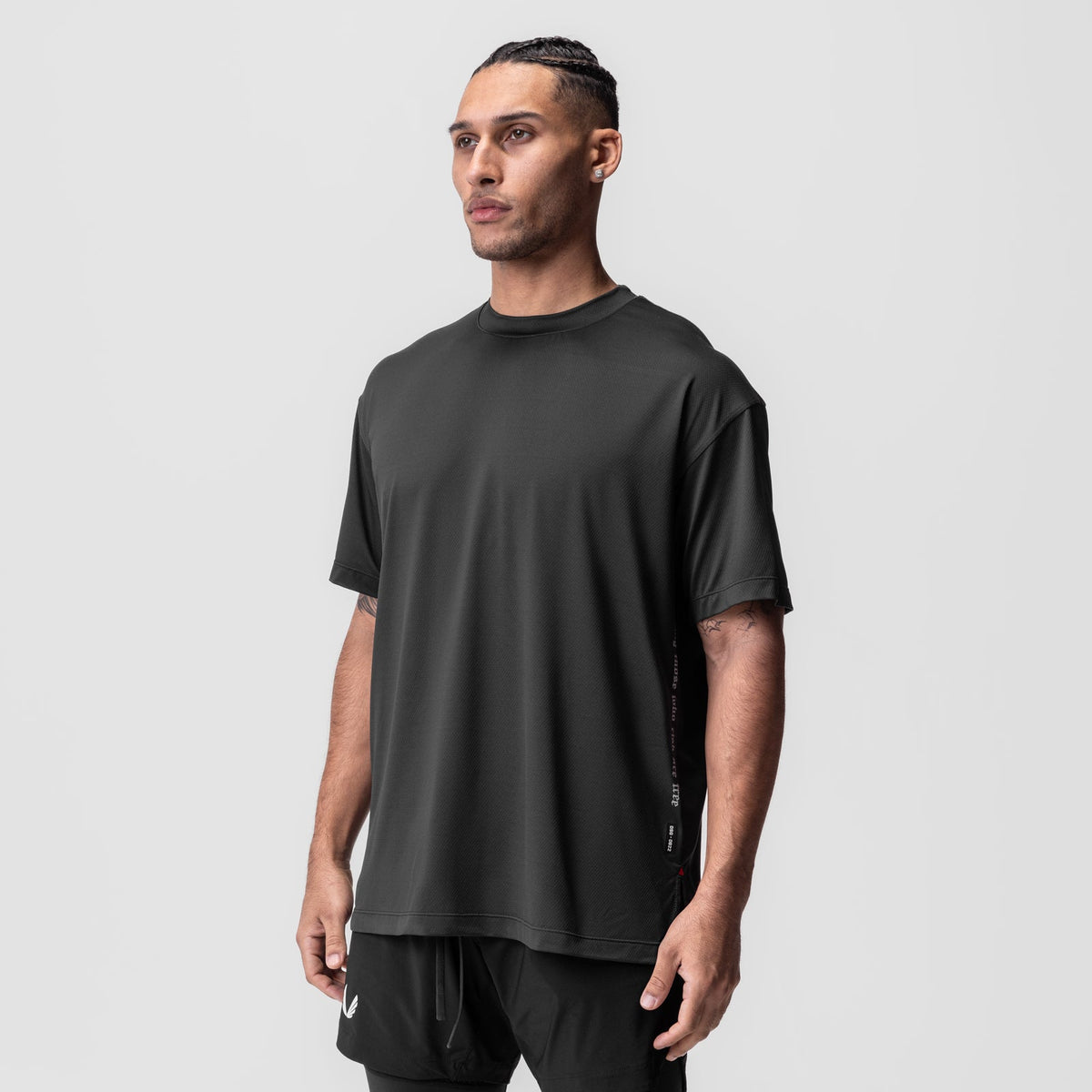 0822. AeroSilver® Oversized Tee - Black "OTWR" | ASRV