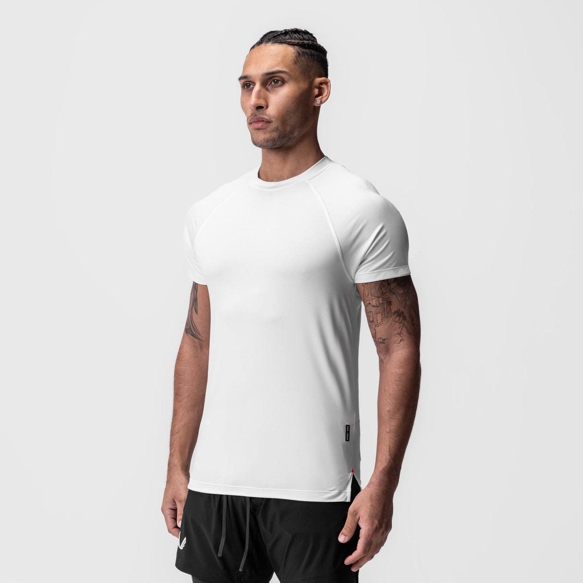0918. AeroSilver® Fitted Tee - White | ASRV