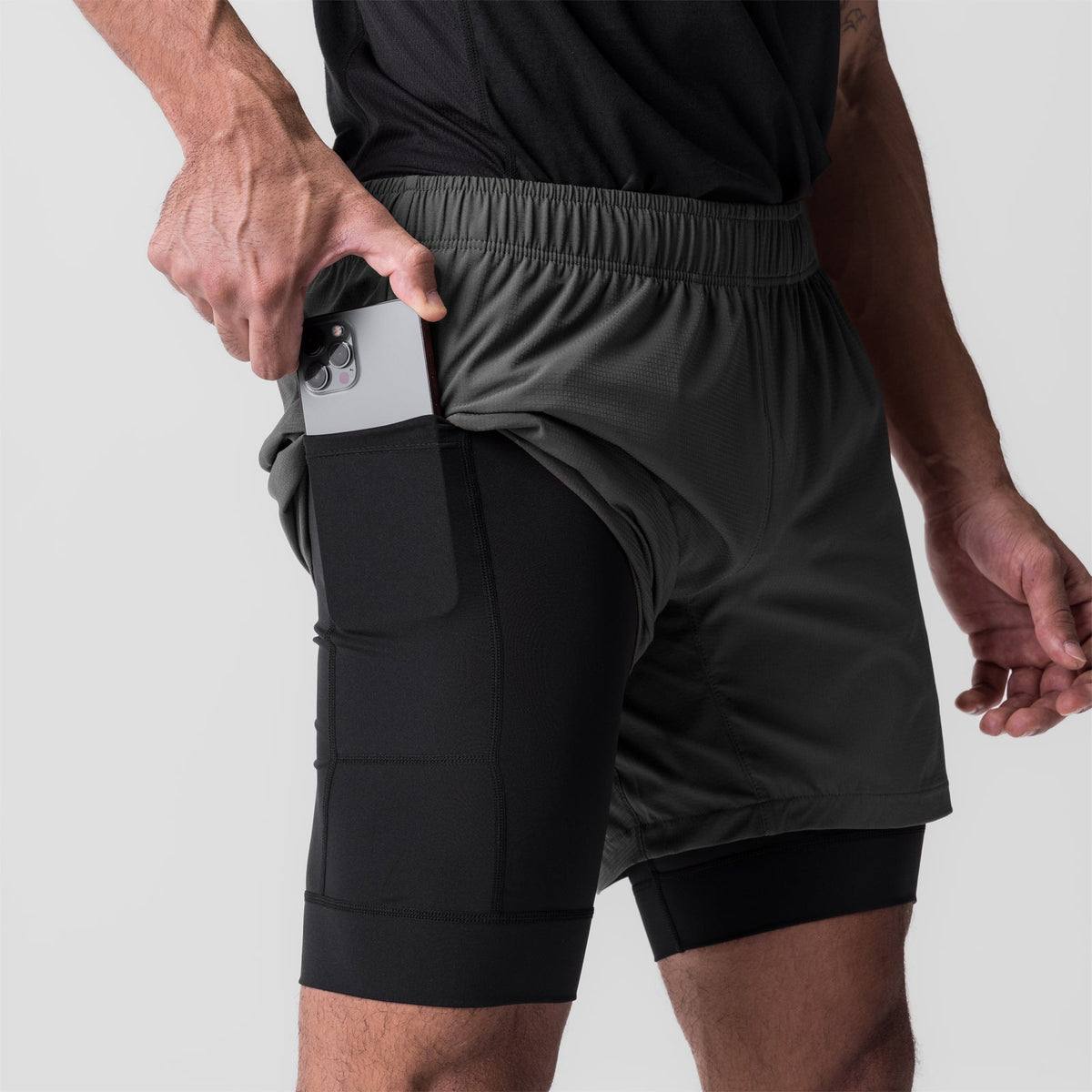 0784. Ultralite™ 6" Liner Short - Raven/Black | ASRV