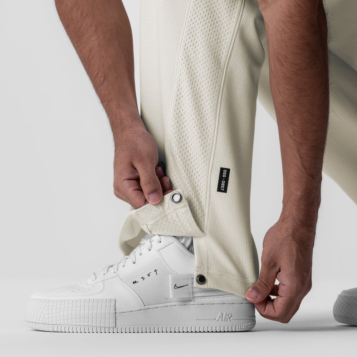 0957. Waffle Knit Relaxed Sweatpant - Cream | ASRV