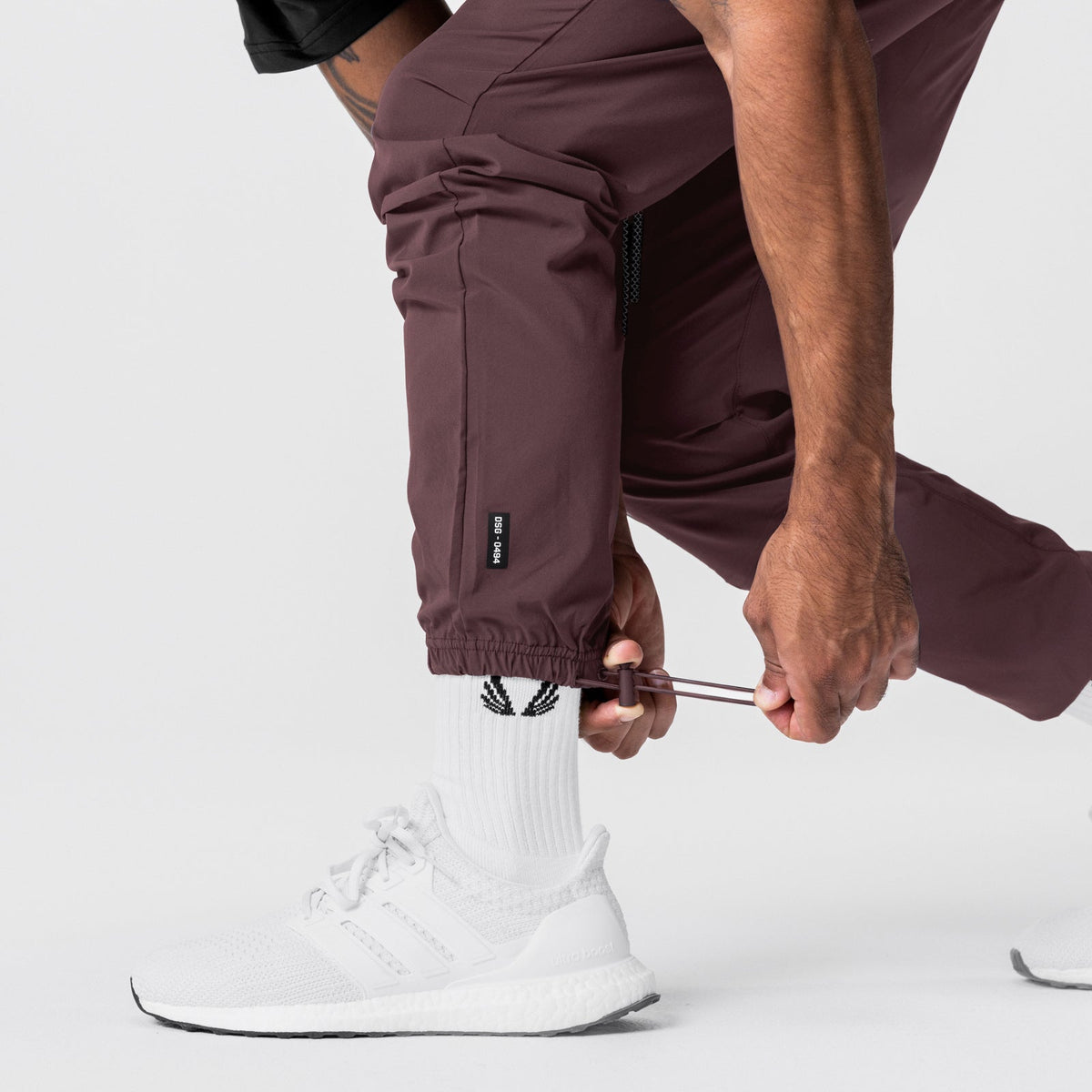 0494. Ultralight Track Pant - Plum | ASRV