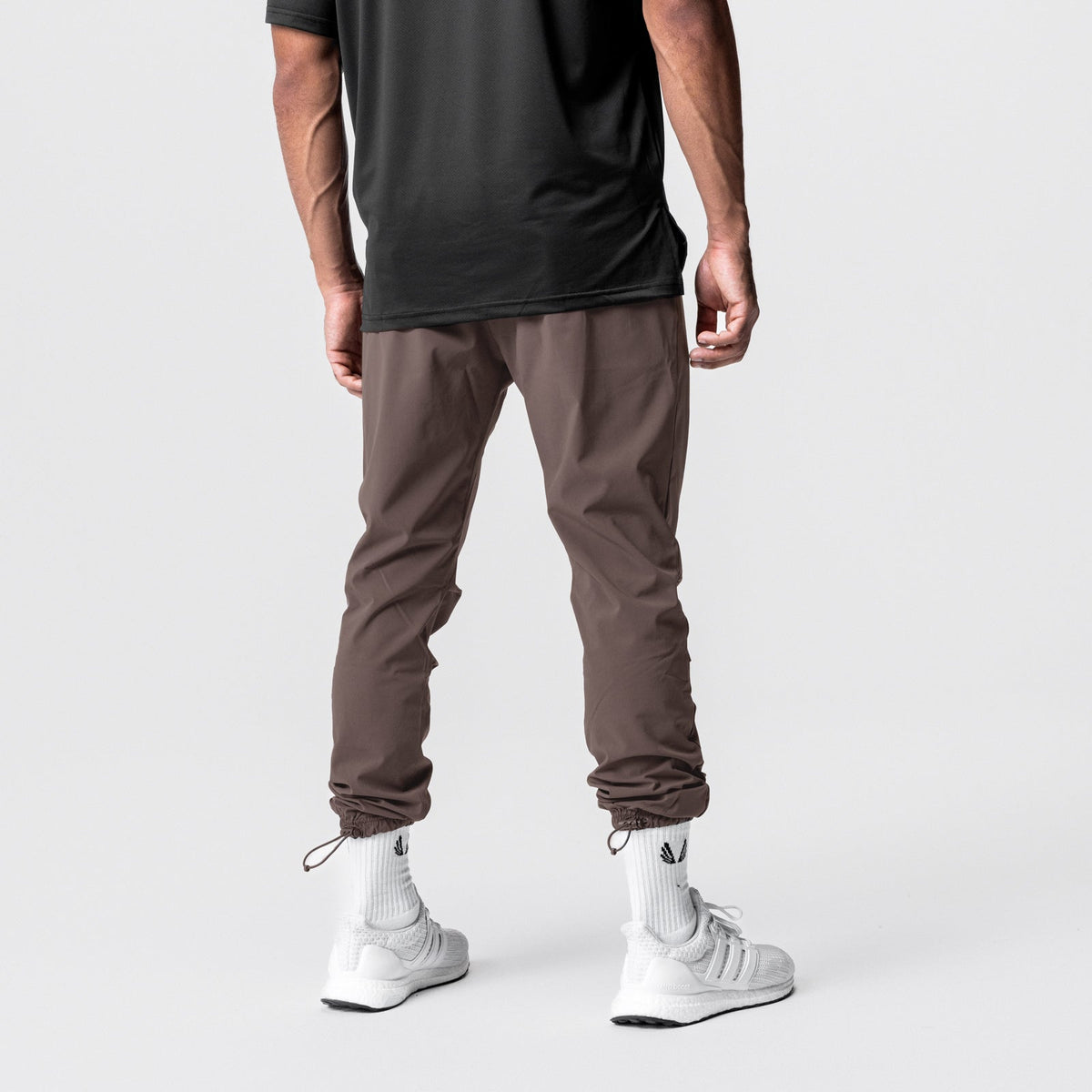 0494. Ultralight Track Pant - Deep Taupe | ASRV