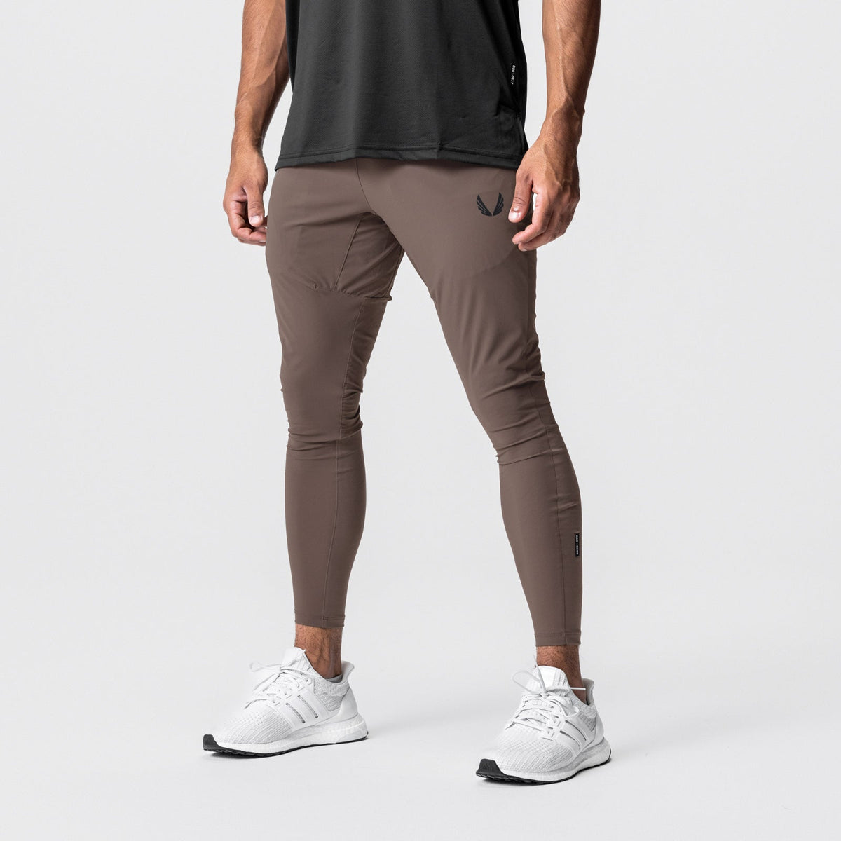 0699. Tetra-Lite® Hybrid Jogger - Deep Taupe | ASRV