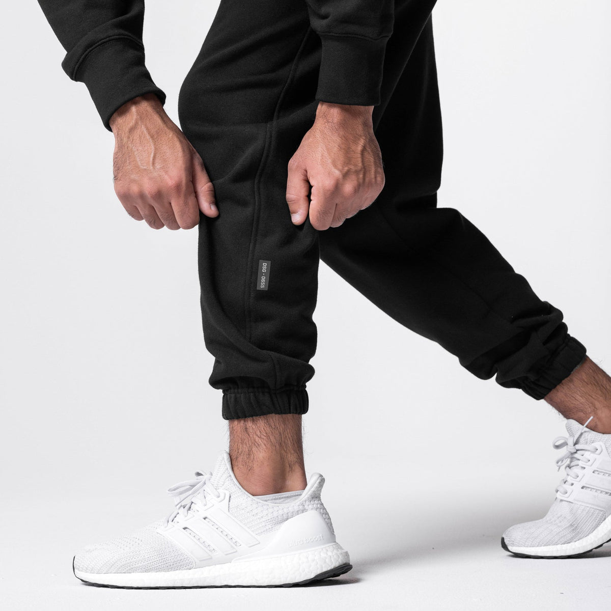 0655. Tech-Terry™ Oversized Sweats - Black | ASRV