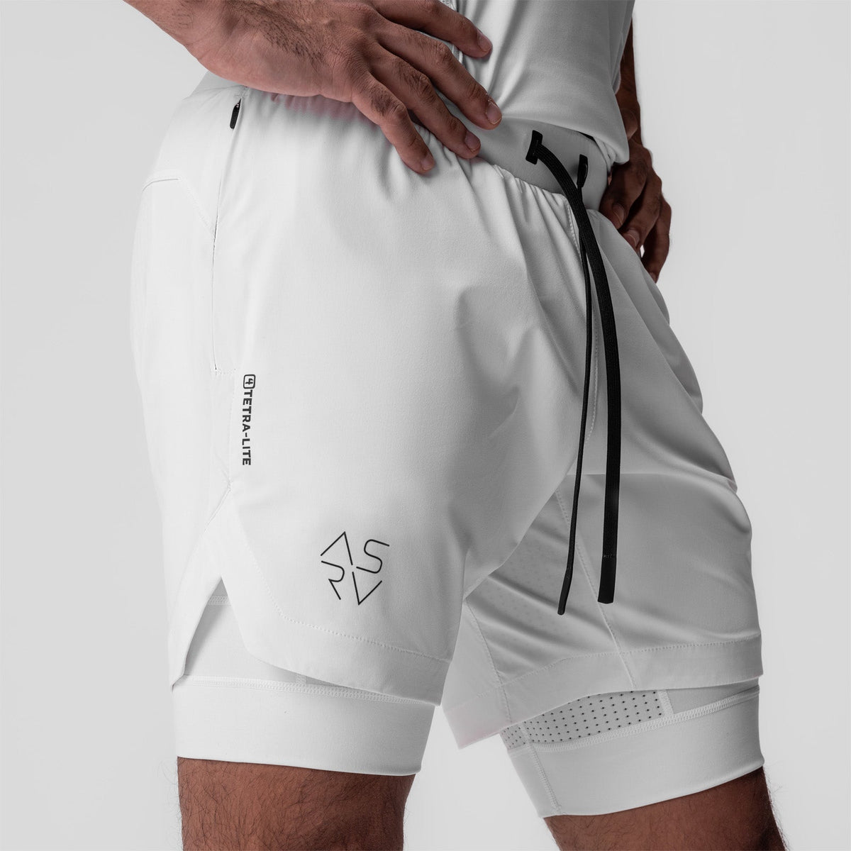 0866. Tetra-Lite® 7" Liner Short - White "Cyber"/White | ASRV